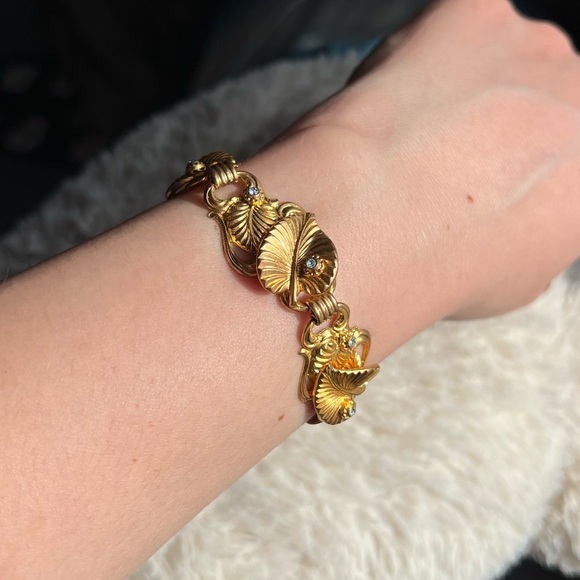 Vintage Gold Leafy Bracelet - Picture 7 of 14